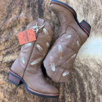 Kookaburra Light Brown, Rubber Sole Round Toe