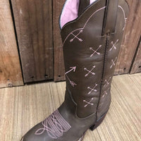 Pale Pink Arrow, Round Toe - Kader Boot Co